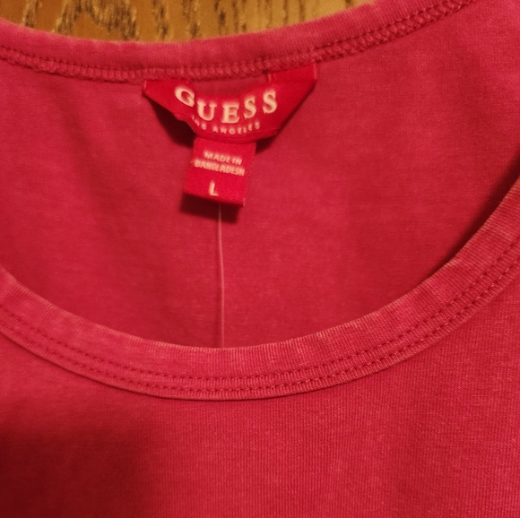 Guess ☃️Pink Cropped Top Size L NWT - Picture 2 of 6